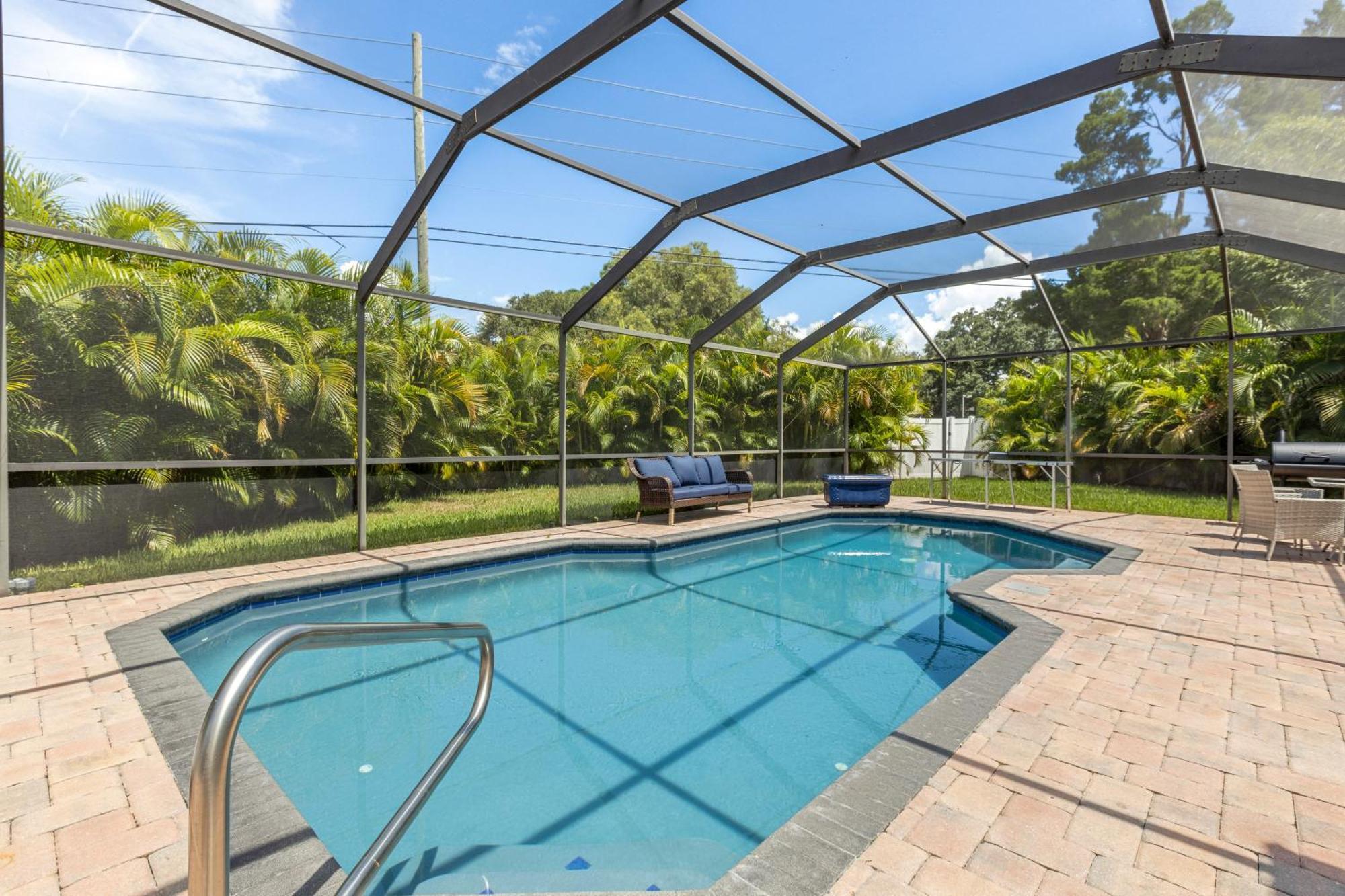 Relaxing Coastal Comfort - Heated Pool Clearwater Exterior foto